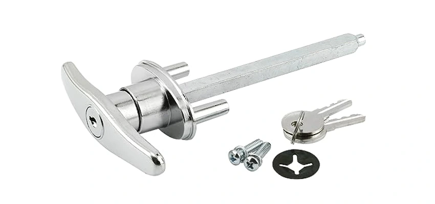 Old Style Garage Door Locks Replacements in Calexico, California