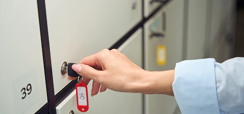 Upgrading File Cabinet Locks in Calexico, California