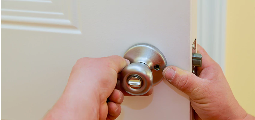 After-hours Locksmith For Lock And Key Installation in Calexico, CA