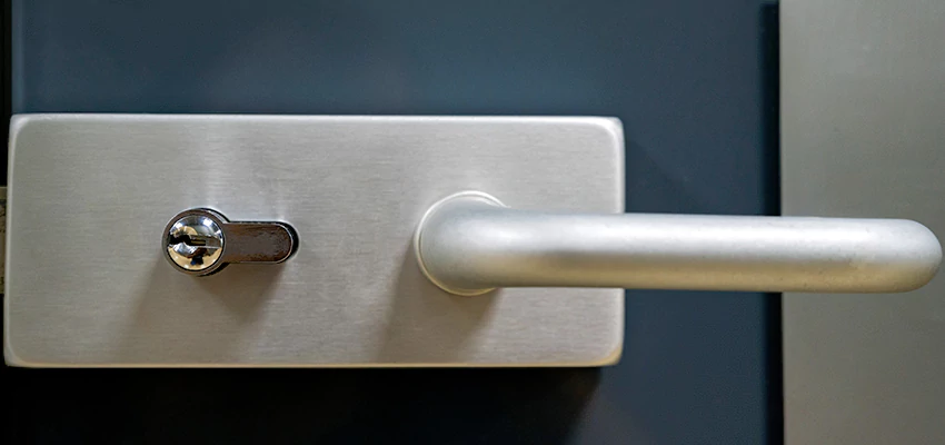Change Patio Door Locks in Calexico, California